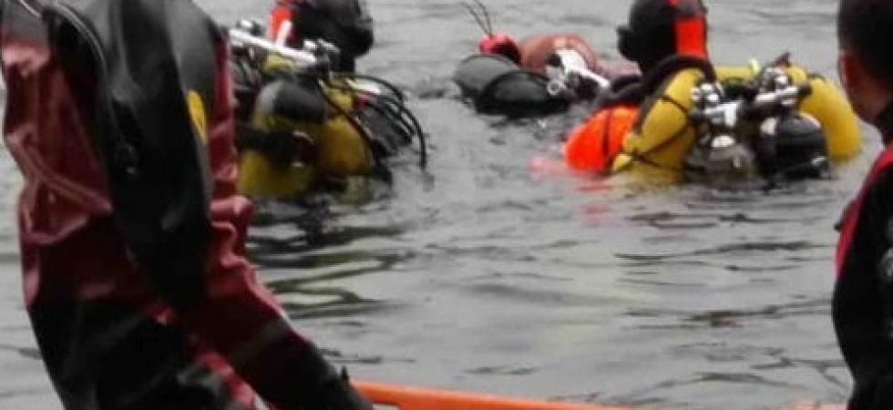 Foto d'archivio Ricerche nel lago di Terlago per un 40enne scomparso: ritrovate la canoa e la macchina
